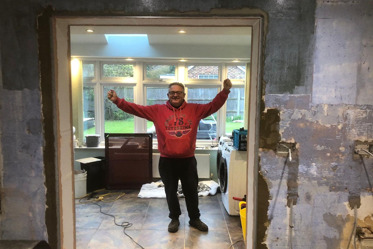 Cobnut Joinery Kitchen in Kingswood w01